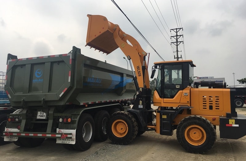 Xe xúc lật nhỏ WL928 gầu 1,1 m3