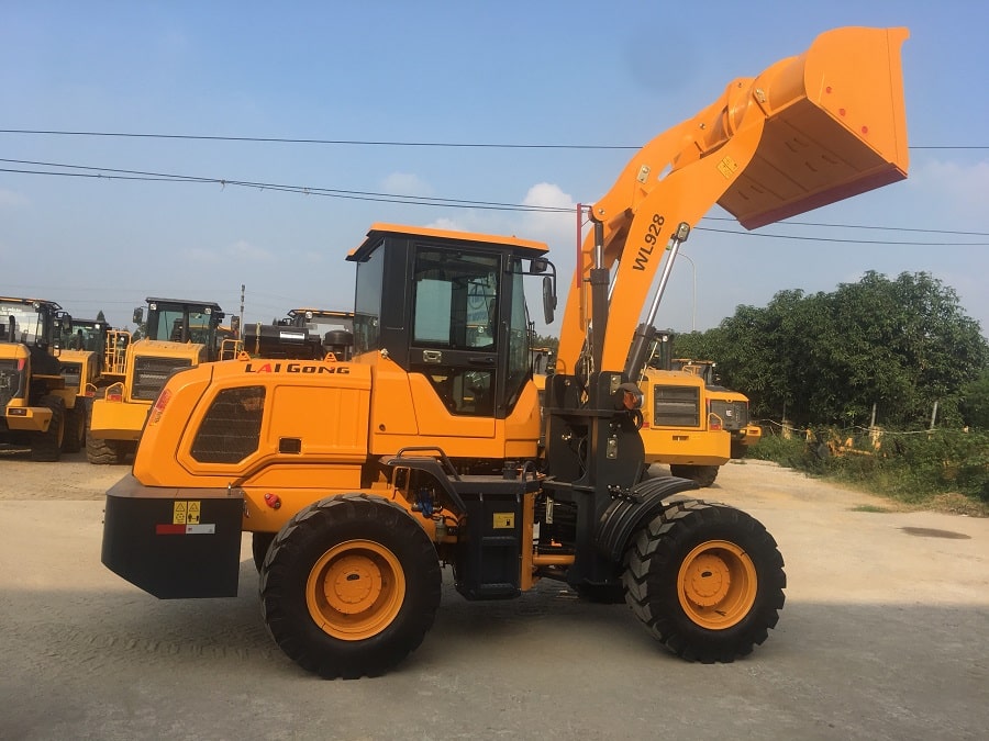 xe xúc lật mini hai âu gầu 1_1 m3